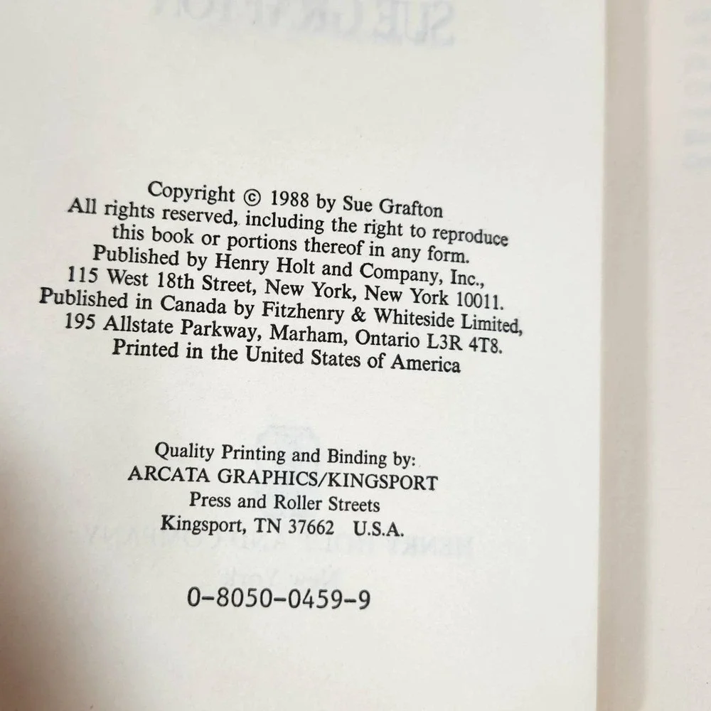 Sue Grafton E is for Evidence Mystery Hardcover Book 1988‎ Kinsey Millhone